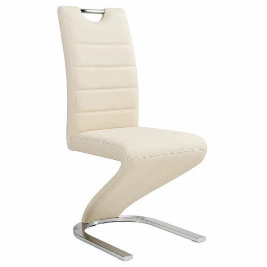 Silla de piel sintética beige con estructura de metal cromado