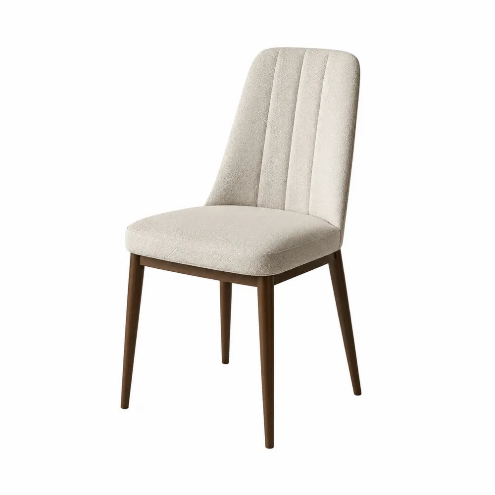 Silla de comedor con estructura de madera maciza y tapizado beige